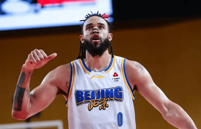 麦基：常规赛目标是进入前4，本赛季最终目标是赢得总冠军